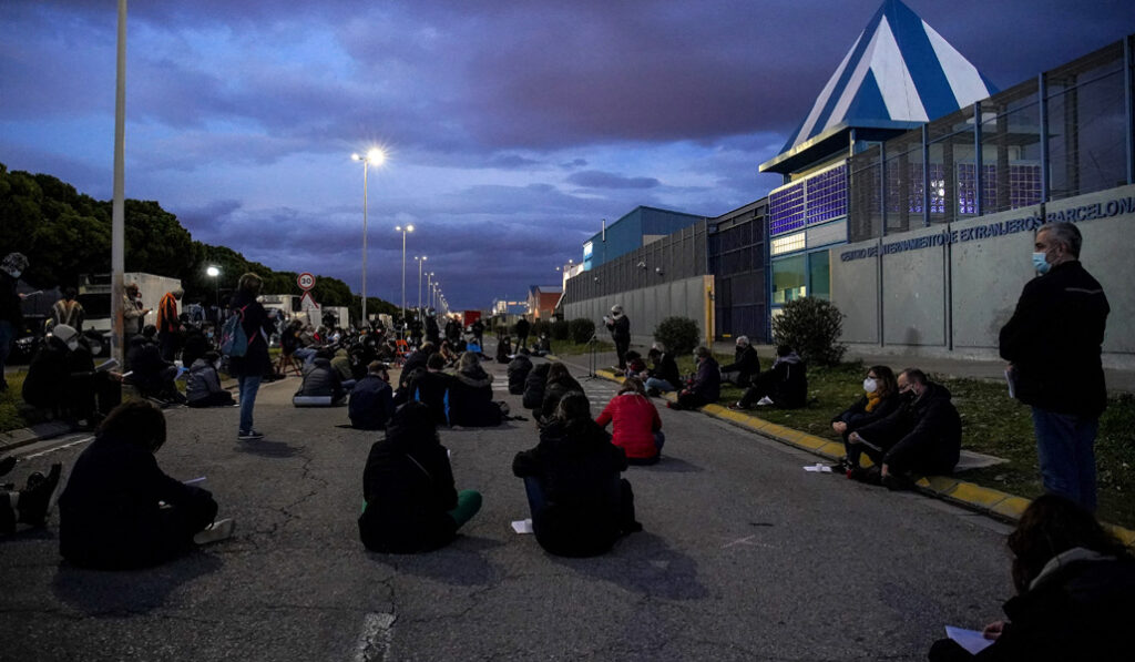 CIE y COVID19. Doble encierro.